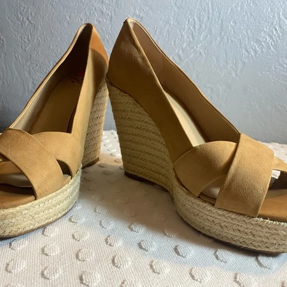 VINCE CAMUTO Womens Taryn Nubuck Jute Peeptoe Wedge - Picture 4 of 16